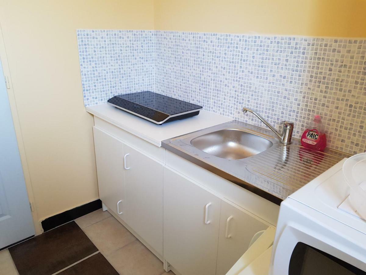 19 Rue Du Cadran Apartamento Montmorillon Exterior foto
