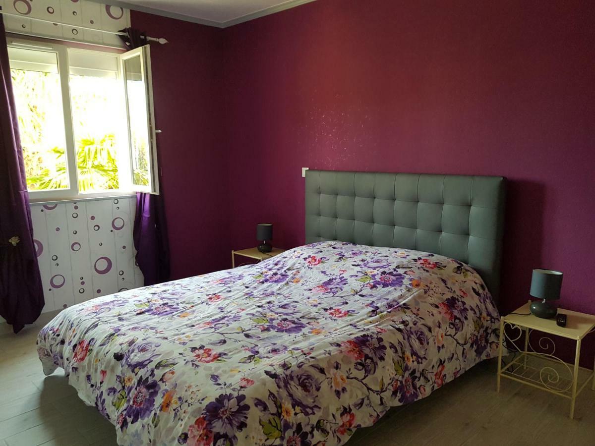 19 Rue Du Cadran Apartamento Montmorillon Exterior foto