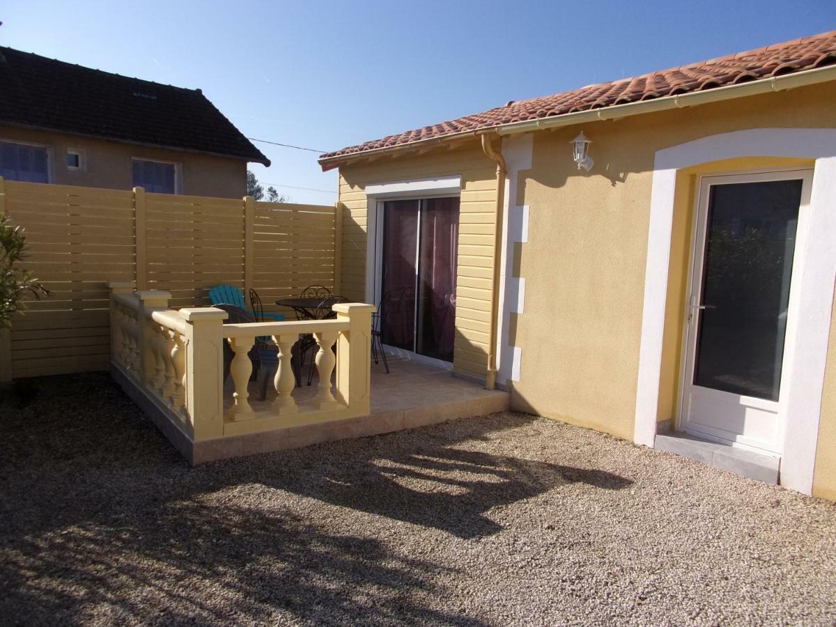 19 Rue Du Cadran Apartamento Montmorillon Exterior foto